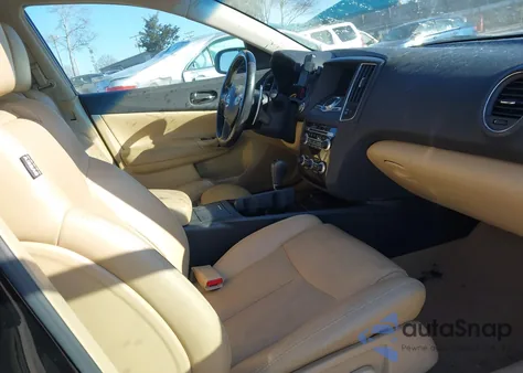 2011 Nissan Maxima 3.5 Sv from USA, damaged, VIN 1N4AA5AP7BC831058